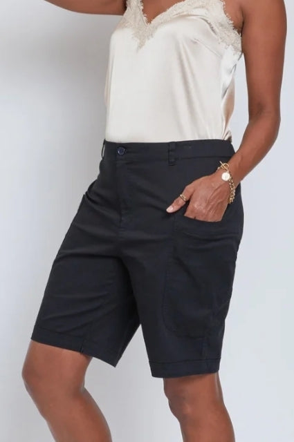 Missy Wide Leg Bermuda Shorts