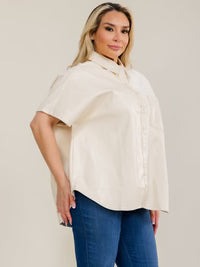 Short sleeve button up front pocket contrast blouse